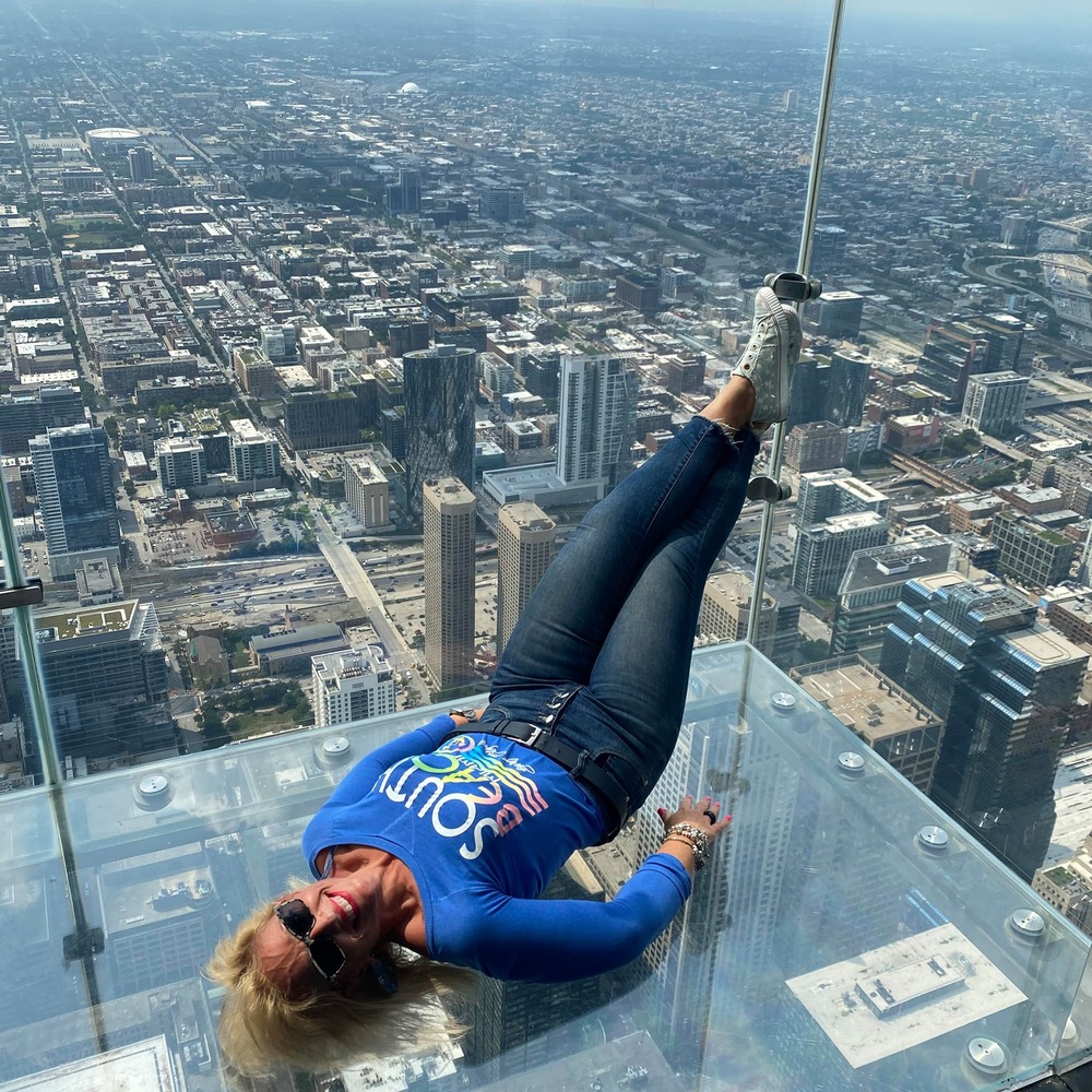Meet your Posher, Franca francine